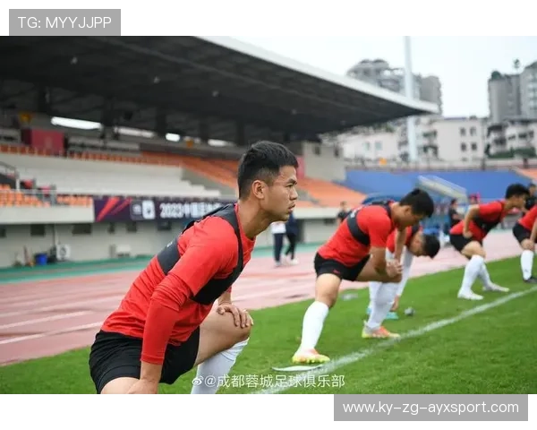 成都蓉城帅惟浩中路突破助攻，展现新一代足球力量